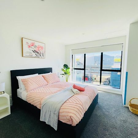 Walking Distance To Riverside Market & Hospital Christchurch Esterno foto